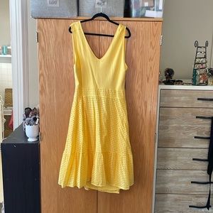 NWT New York & Company size XL yellow eyelet midi dress with open back bow tie